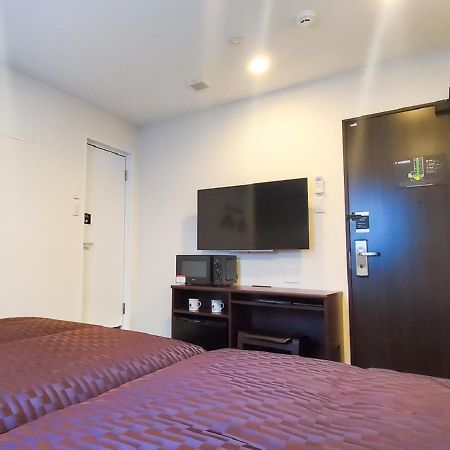 Hotel Livemax Yokohama Stadium Mae Esterno foto