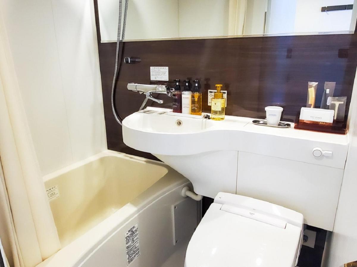 Hotel Livemax Yokohama Stadium Mae Esterno foto